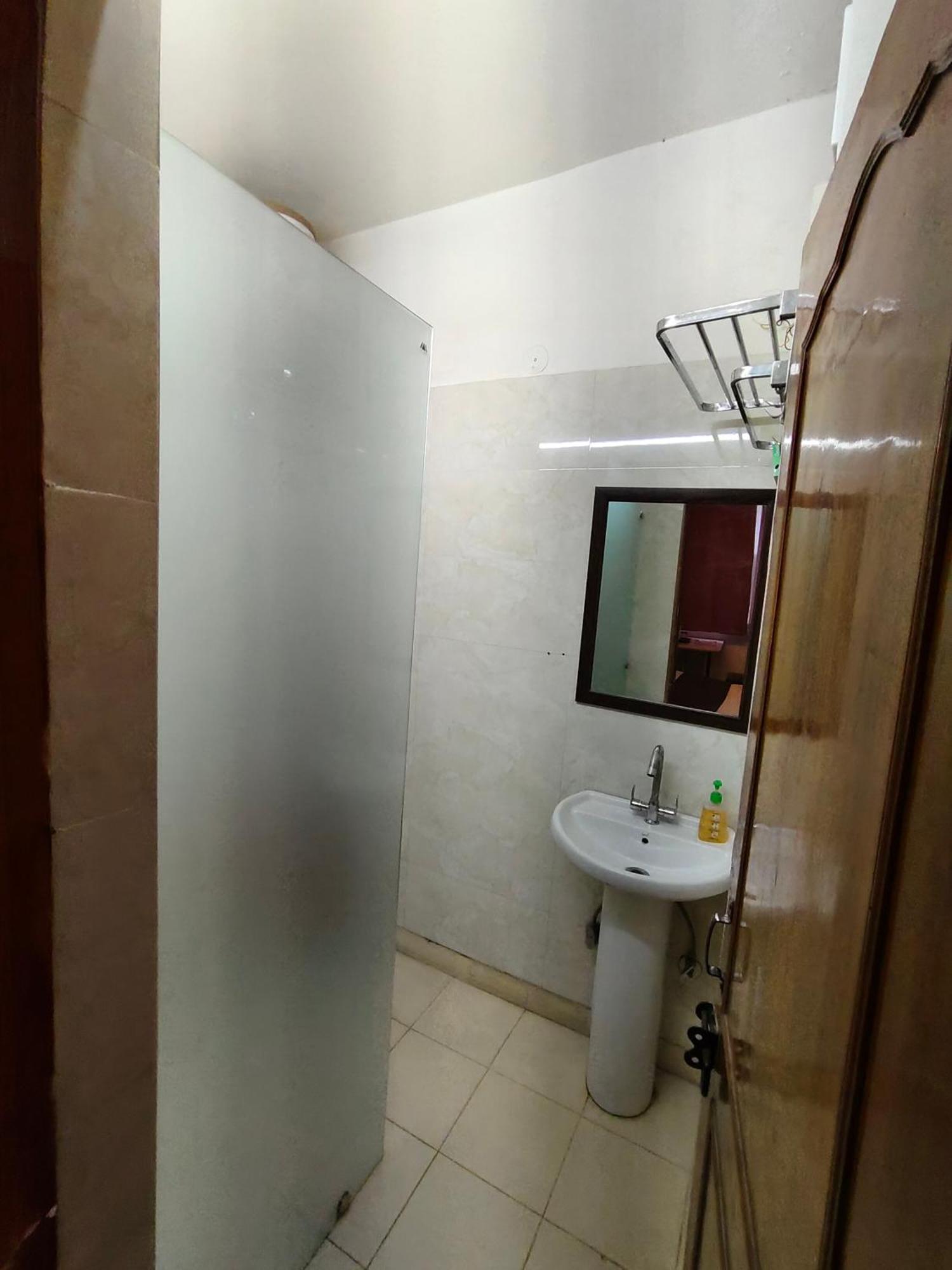 Hotel New Imperial Ghaziabad Eksteriør billede